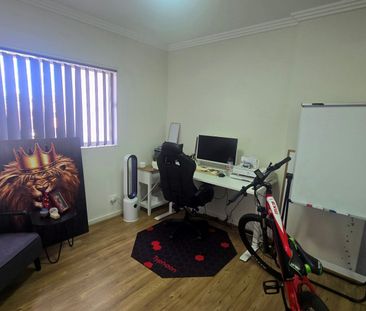 A beautiful place to call home - Photo 6