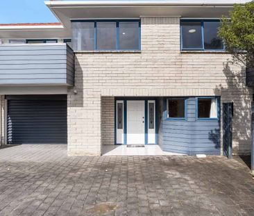 115 BARBARA AVENUE - WHANGAMATA - Photo 2