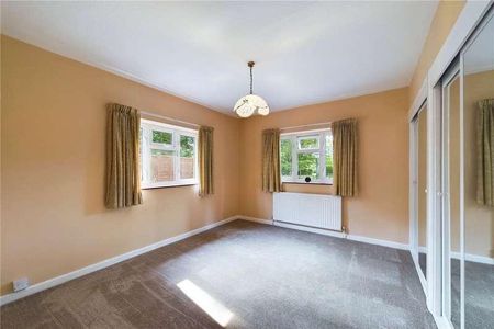 Halls Road, Tilehurst, Reading, Berkshire, RG30 - Photo 3