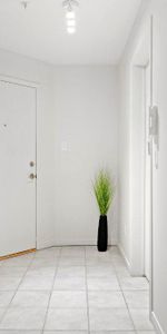 2 chambres à coucher 1 salle de bain Appartement - Photo 3