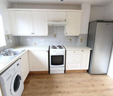 2 bedroom terraced house to rent - Photo 6