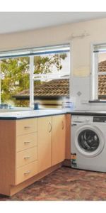 1 Andrew Avenue, Keiraville, NSW 2500 - Photo 3