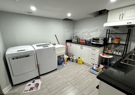 For Lease - 41 MANILA Avenue, Markham, Ontario - Photo 1