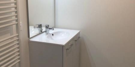 Location Appartement 3 pièces 63m² NOTRE DAME DE BONDEVILLE 76960 - Photo 3