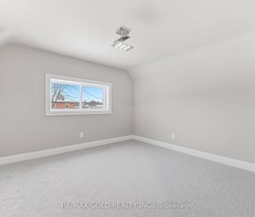 For Lease - 4445 Simcoe Street, Niagara Falls, Ontario - Photo 3