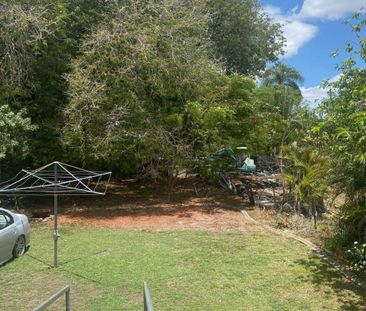 Neat and tidy property close to the CBD! - Photo 4