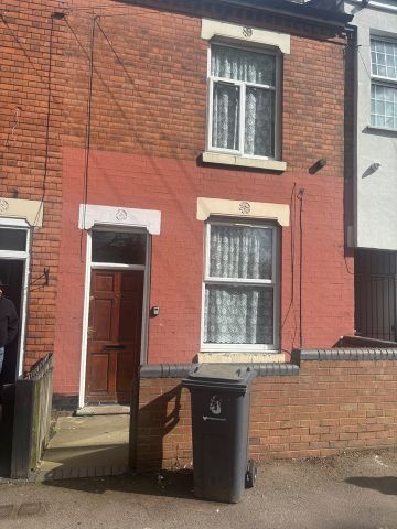 3 Bed Detached House, Church Vale, B20 - Photo 5