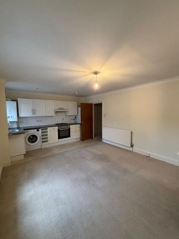 Lansdowne Street, Hove - Photo 3