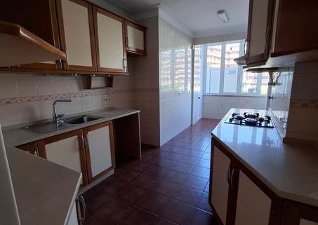 Apartamento T3 em Lisboa