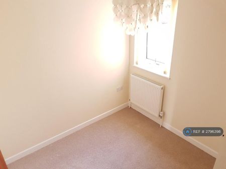 2 bedroom flat to rent - Photo 3