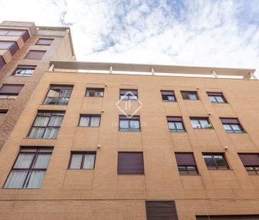 Valencia, Valencian Community 46011 - Photo 5