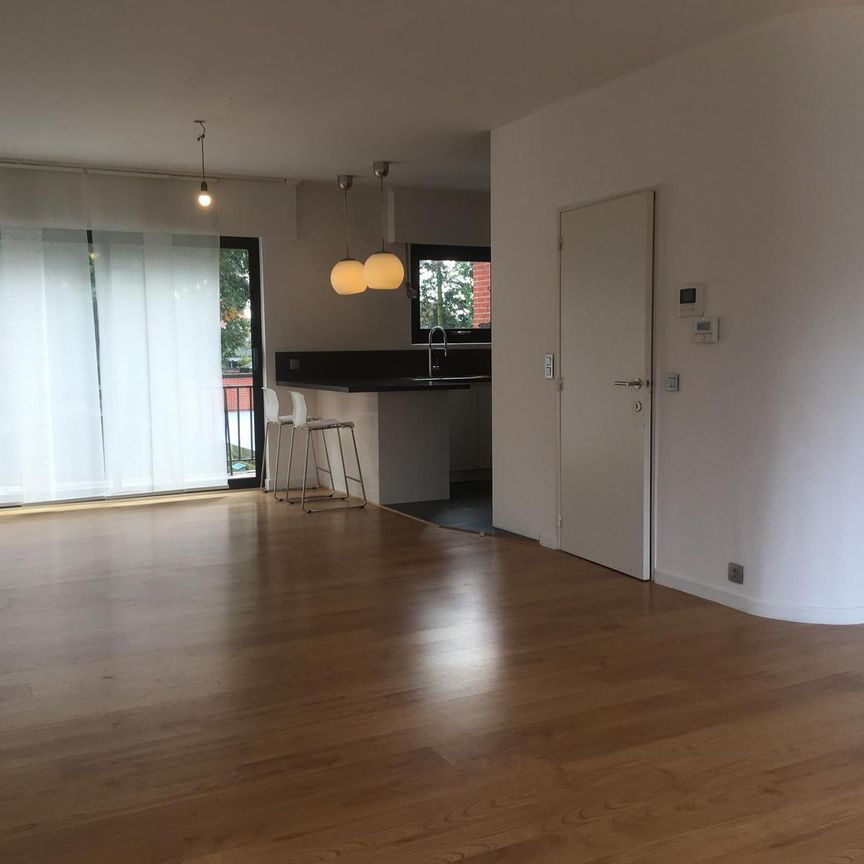 Bel-etage met 3 slaapkamers, tuin en garage - Foto 1