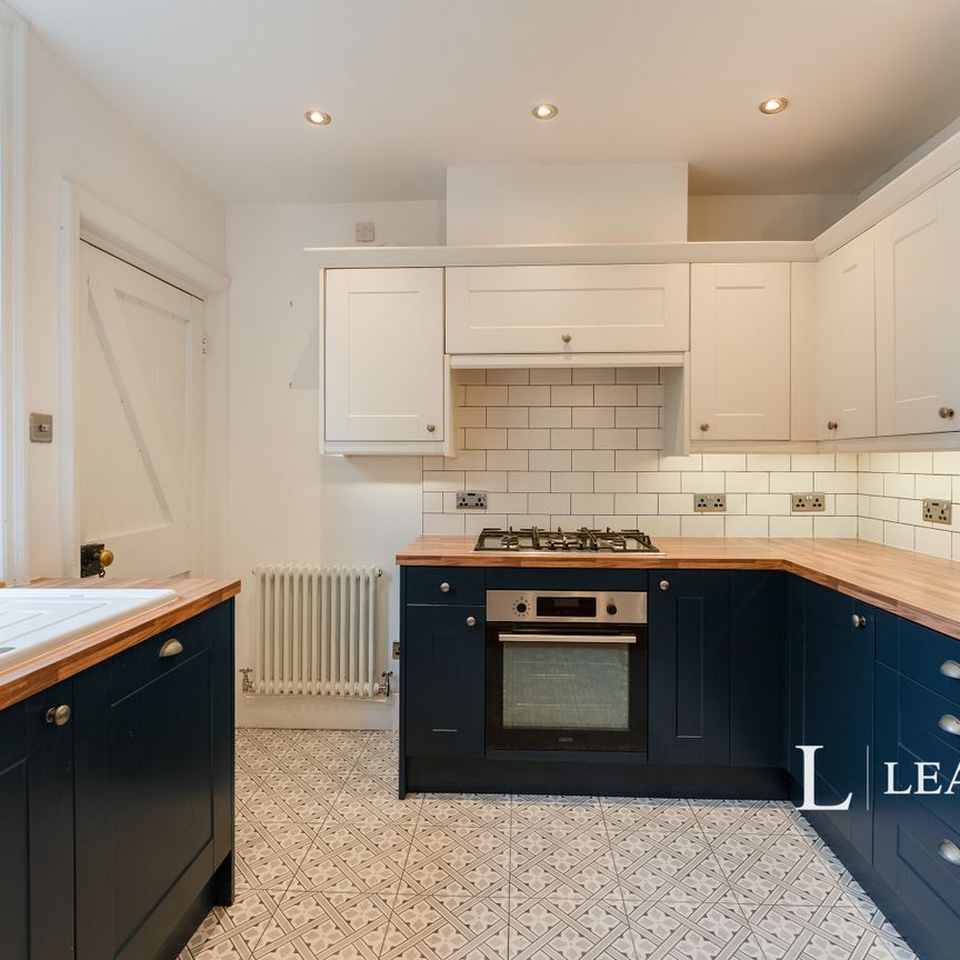3 bedroom end of terrace to rent Water Street, Port Sunlight Village, Wirral, CH62 - Photo 1