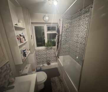 Dorset Gardens, London, CR4 1 - Photo 4