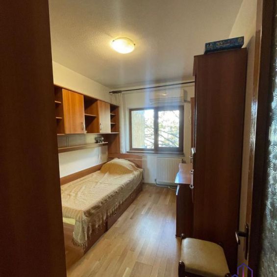 I rent a 3-room apartment in the Center - Independent Iasi, Romania - Photo 1