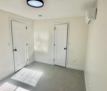For Lease - 3717 Lakeshore Boulevard Unit# 4, Toronto, Ontario - Photo 4
