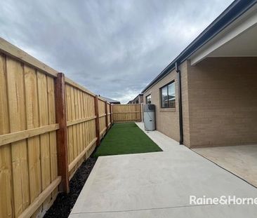 Brand New Property with Solar Power - Photo 3