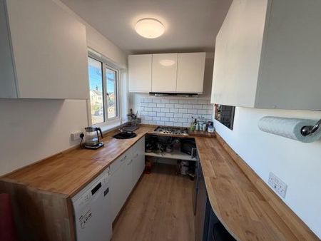 1 bedroom flat to rent - Photo 3