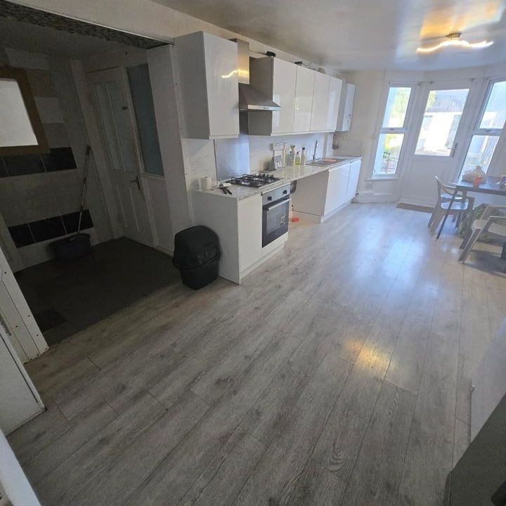 Room in a Shared House, Heigham Road, E6 - Photo 1