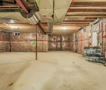 For Lease - 3207 Millicent Avenue, Oakville, Ontario - Photo 3