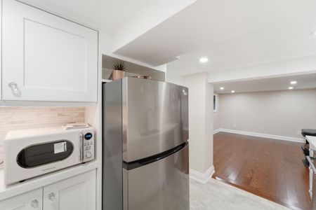 For Lease - 2 Montye Avenue Unit# Lower Apt A, Toronto, Ontario - Photo 4