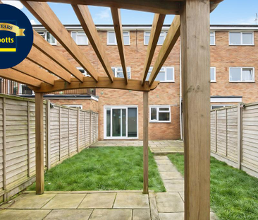 House share to rent - Photo 1