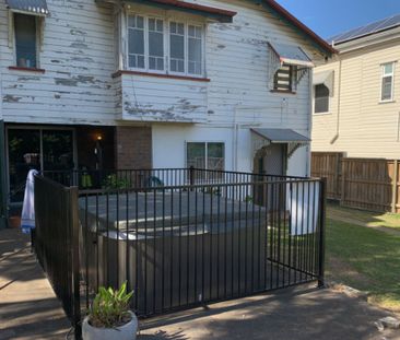 Dual Living in the heart of Wilston - Photo 2