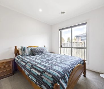 Beautiful Family home for rent in prime location! - Photo 4