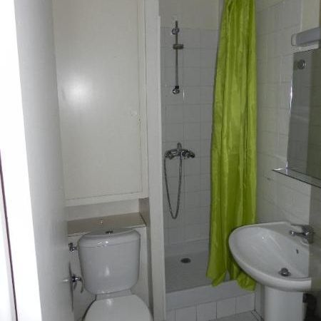 Location Appartement 2 pièces 30m² MILLAU 12100 - Photo 3