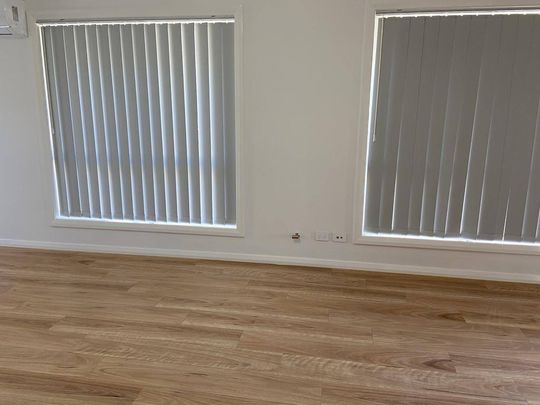 NEAR NEW GRANNY FLAT - Photo 1