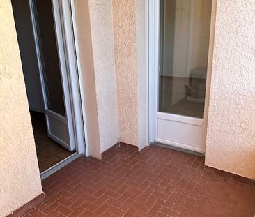 Location Appartement 1 pièce 37m² - Photo 3
