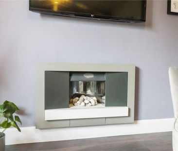 2 bedroom flat to rent - Photo 2