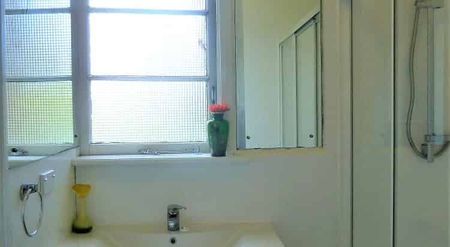 5 BEDROOM APARTMENT, for 2026, NEAR CAMPUS, TOWN - Photo 5