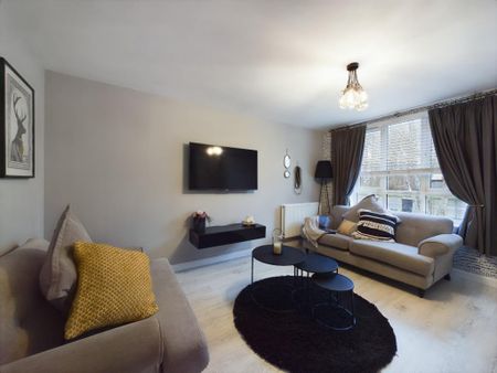3 bedroom terraced house to rent - Photo 2