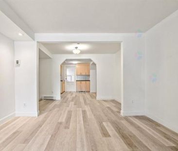 Grand 3 1/2 fraichement rénové à louer au 9308 avenue Bruchési à Mo... - Photo 1
