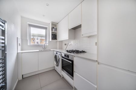 2 bedroom apartment to rent - Photo 2