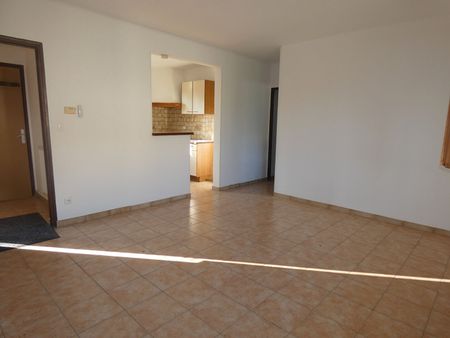 House - Photo 4