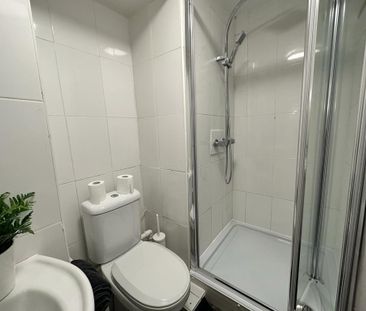 1 bed house share to rent in Collinge Street, Burnley, BB12 - Photo 1
