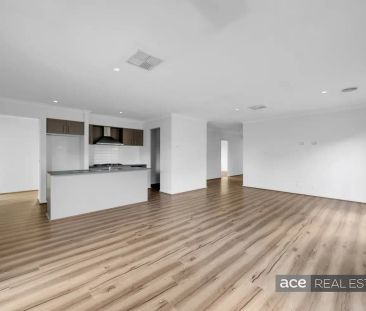 31 Darsham Crescent, Point Cook VIC 3030 - Photo 1