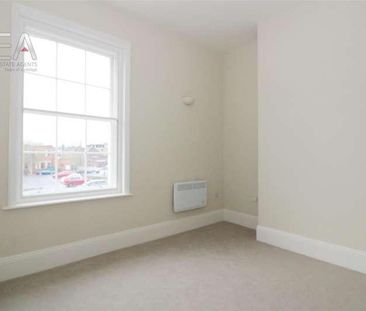 London Road, Reading, Berkshire, RG1 - Photo 2