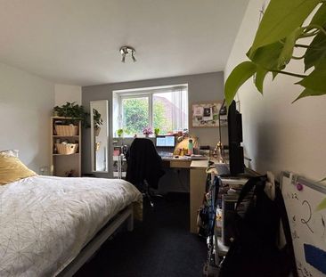 Middleton Boulevard, Nottingham - Photo 2