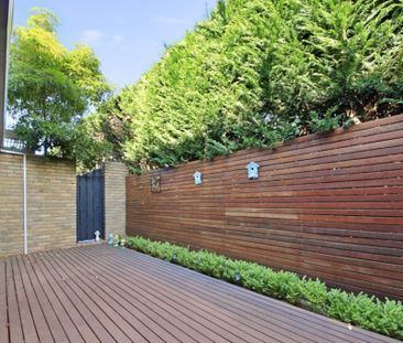 8/21 Lisson Grove, Hawthorn VIC 3122 - Townhouse For Rent | Domain - Photo 4