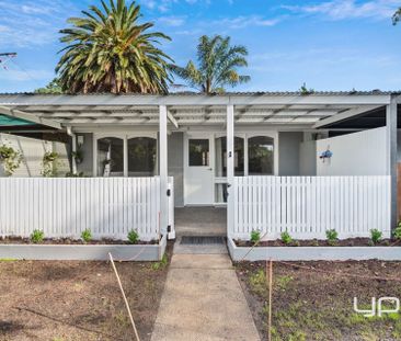 Fully Renovated & Low Maintenance Living in a Prime Location - Photo 5