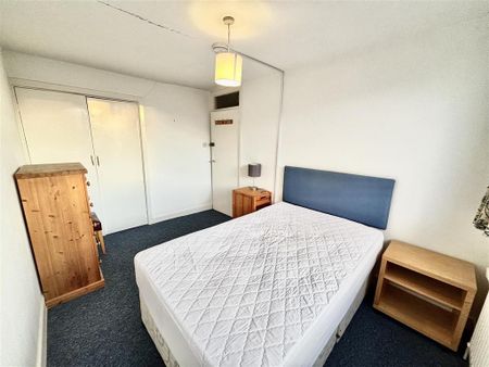 3 bedroom townhouse to rent - Photo 4