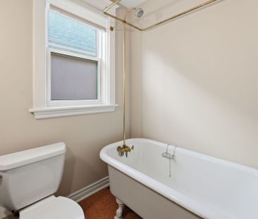 For Lease - 67 Kensington Avenue, Hamilton, Ontario - Photo 5