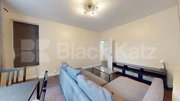 Charming One Bedroom Flat in Prestigious Townshend Estate, St John’s Wood - Photo 1