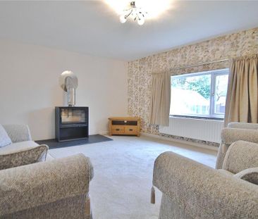 4 bedroom semi-detached house to rent - Photo 2