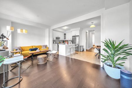 For Lease - 1077 Garner Road, Hamilton, Ontario - Photo 4