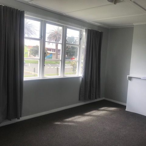 Kent Street, Patea - Photo 1