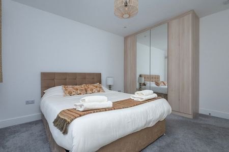 Cardinal Avenue - Photo 4